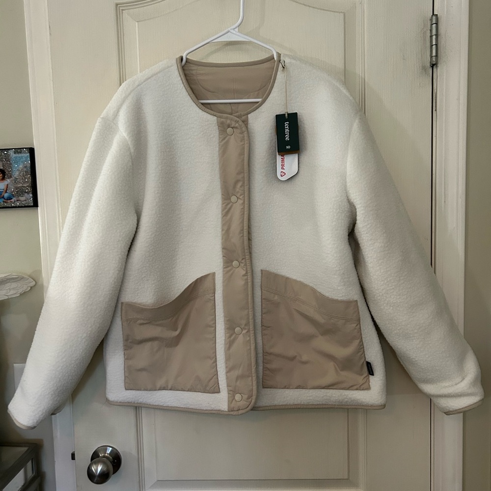 Tentree Vintage White/Beige Reversible Bomber Jacket - Picture 6 of 13